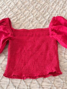 Express Bright Fuchsia Puff Sleeve Smocked Crop Top